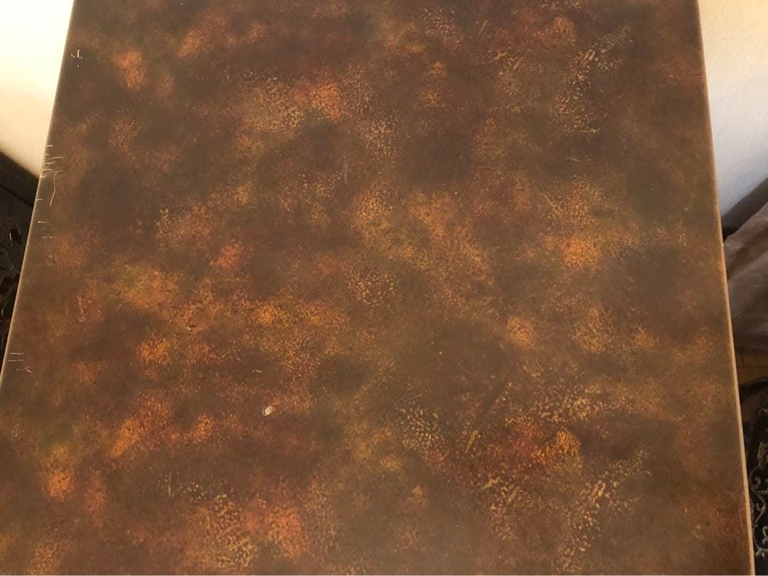 カフェ　テーブル　マーブル調　真鍮　アンティーク　正方形　ブラウン　金