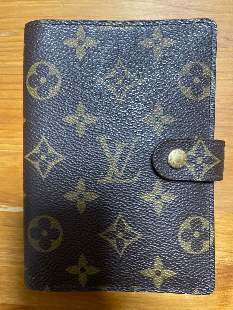 ルイヴィトン　手帳カバー