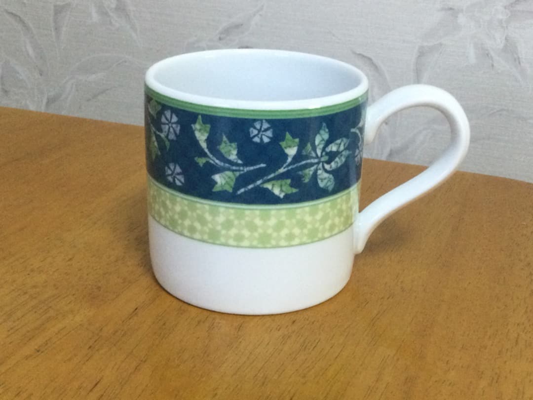 坂井泉水　ZARD マグカップ　ソーサー付き