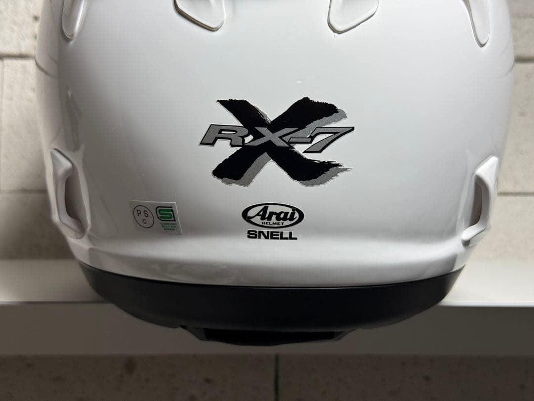 アライ(Arai) RX-7X ソリッドホワイト　（61.62センチ）