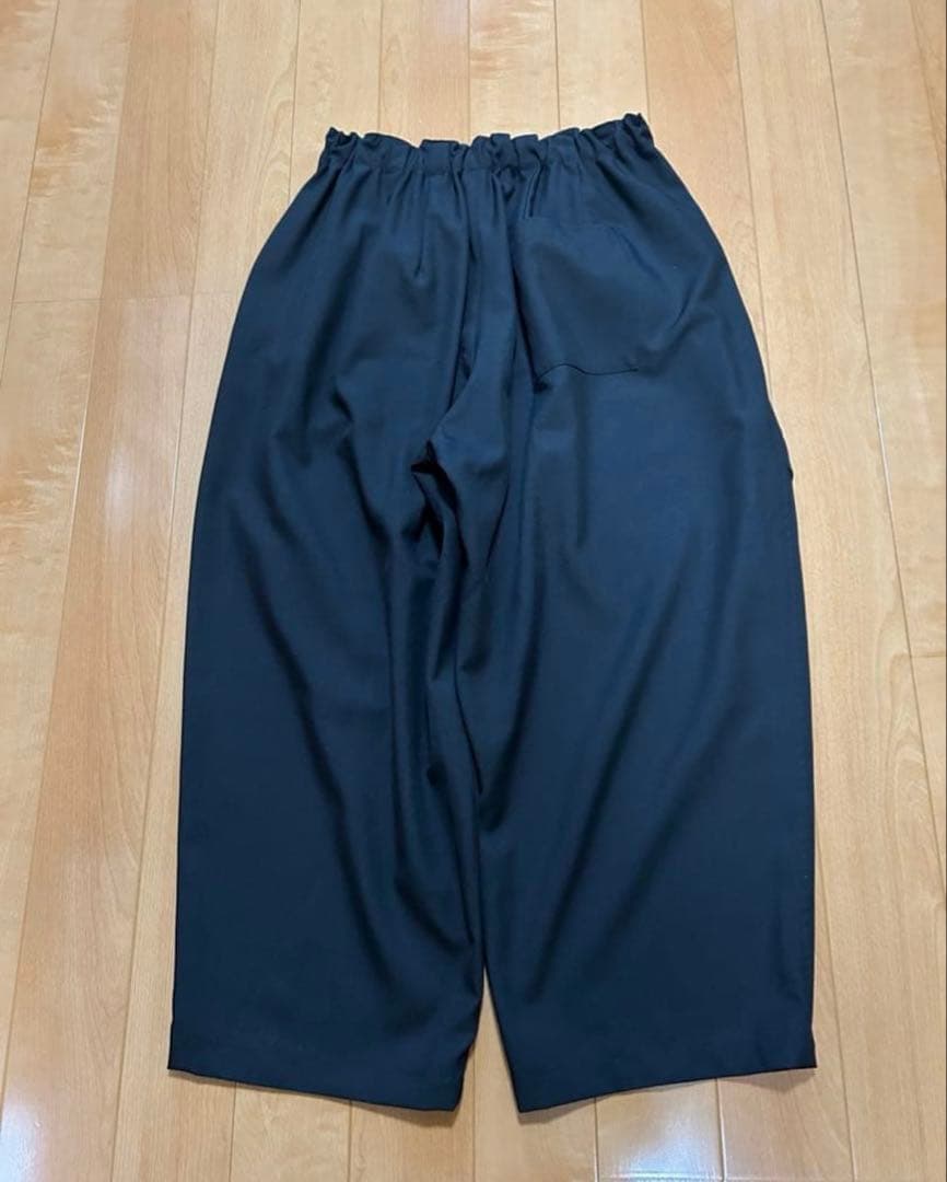 mizuiro ind ワイドカーゴパンツ イージーパンツ　ブラック