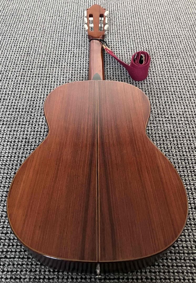 クラシックギター 中出敏彦 TOSHIHIKO NAKADE 1000A