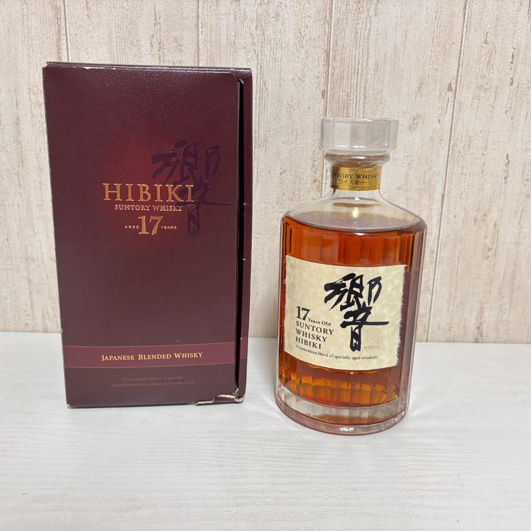サントリー ウィスキー　響 17年 700ml 箱あり　新品未開封