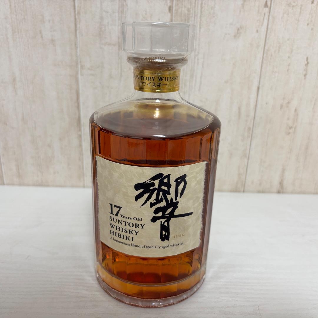 サントリー ウィスキー　響 17年 700ml 箱あり　新品未開封