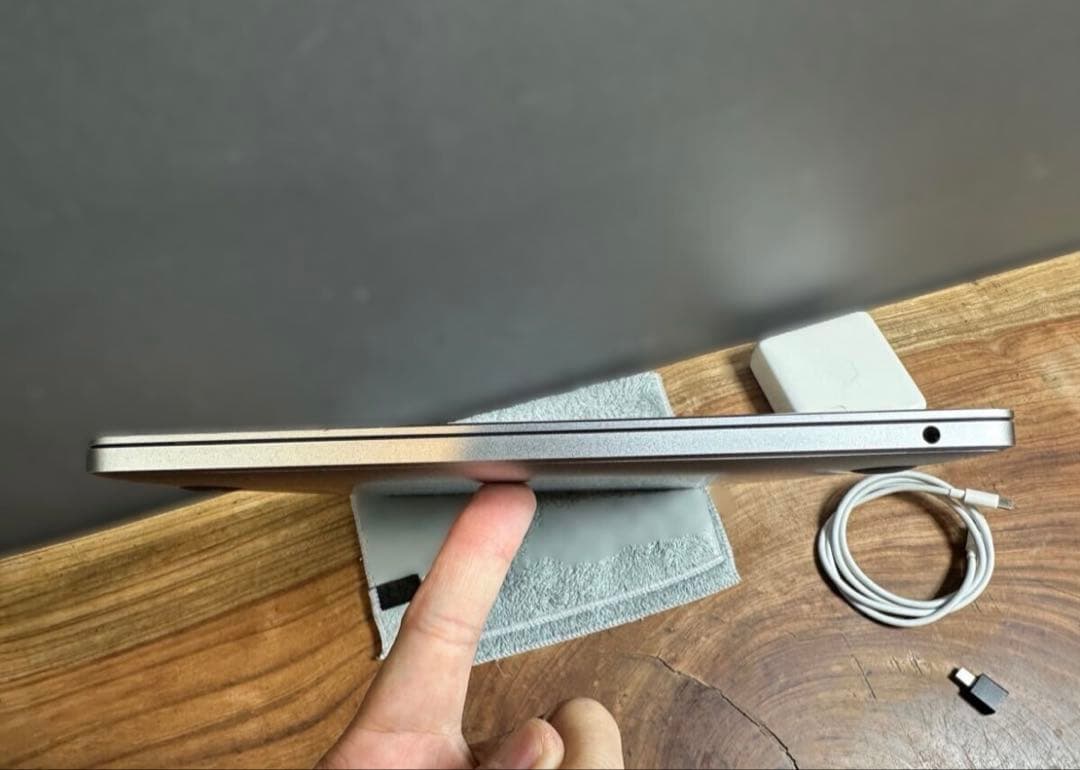 ★ 2017年 MacBook Pro 13inch Retina