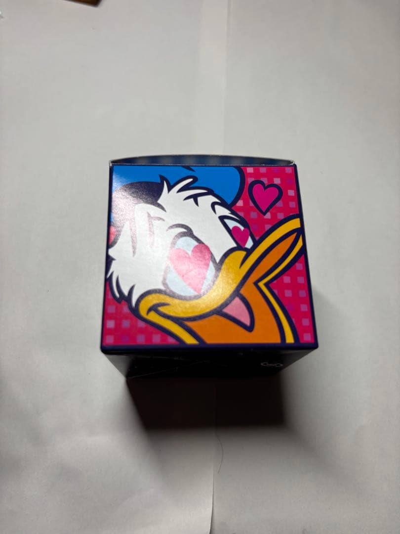 ディズニーリゾート ドナルドダック チョコレートクランチの空き箱