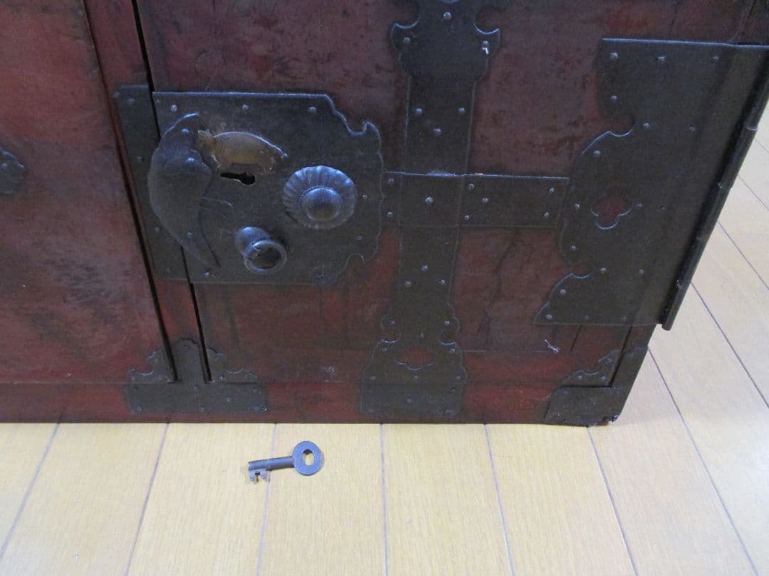 アンティークタンス 引き出し付き 鍵付き