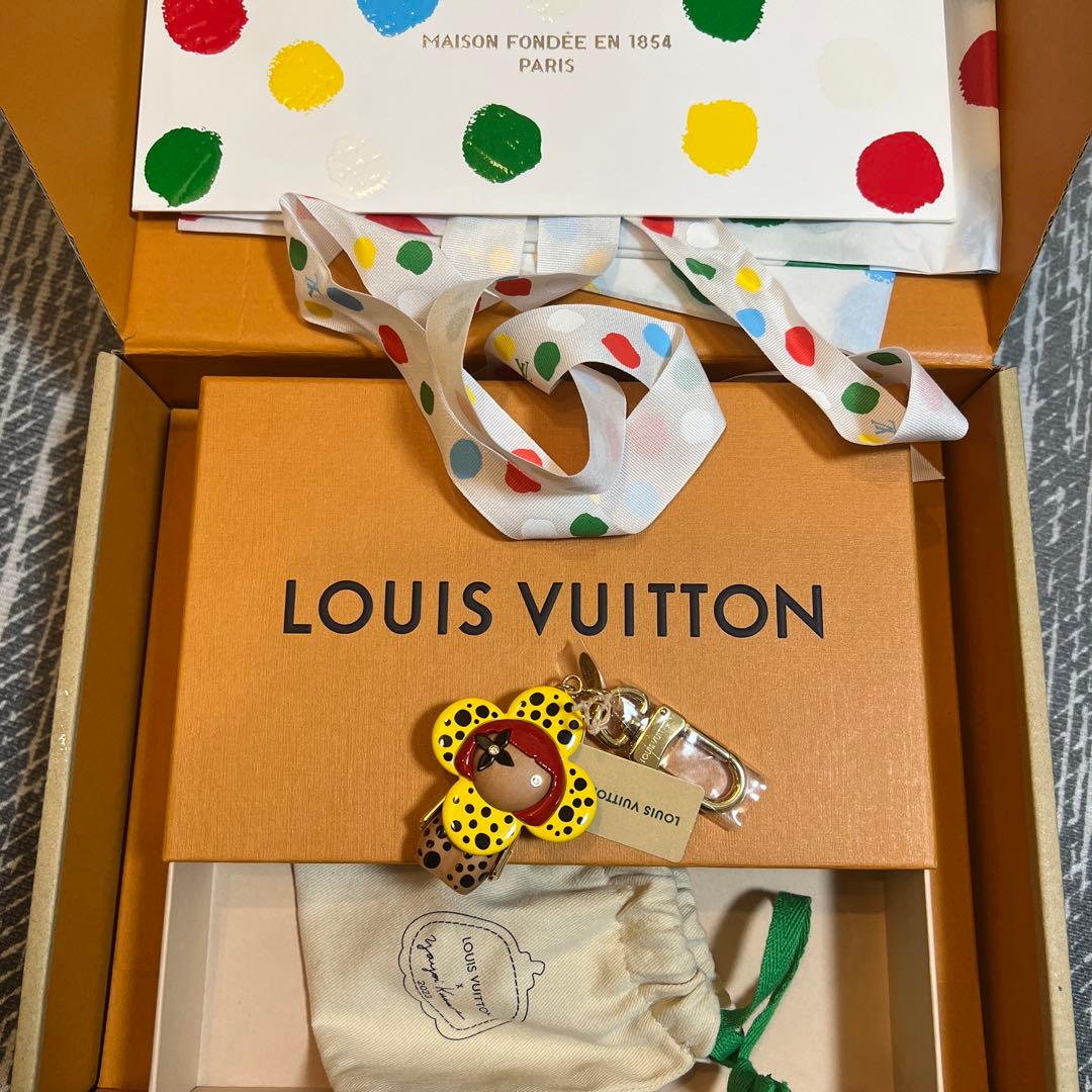 草間彌生　ルイヴィトン　キーホルダー　未使用品　最終値下げ