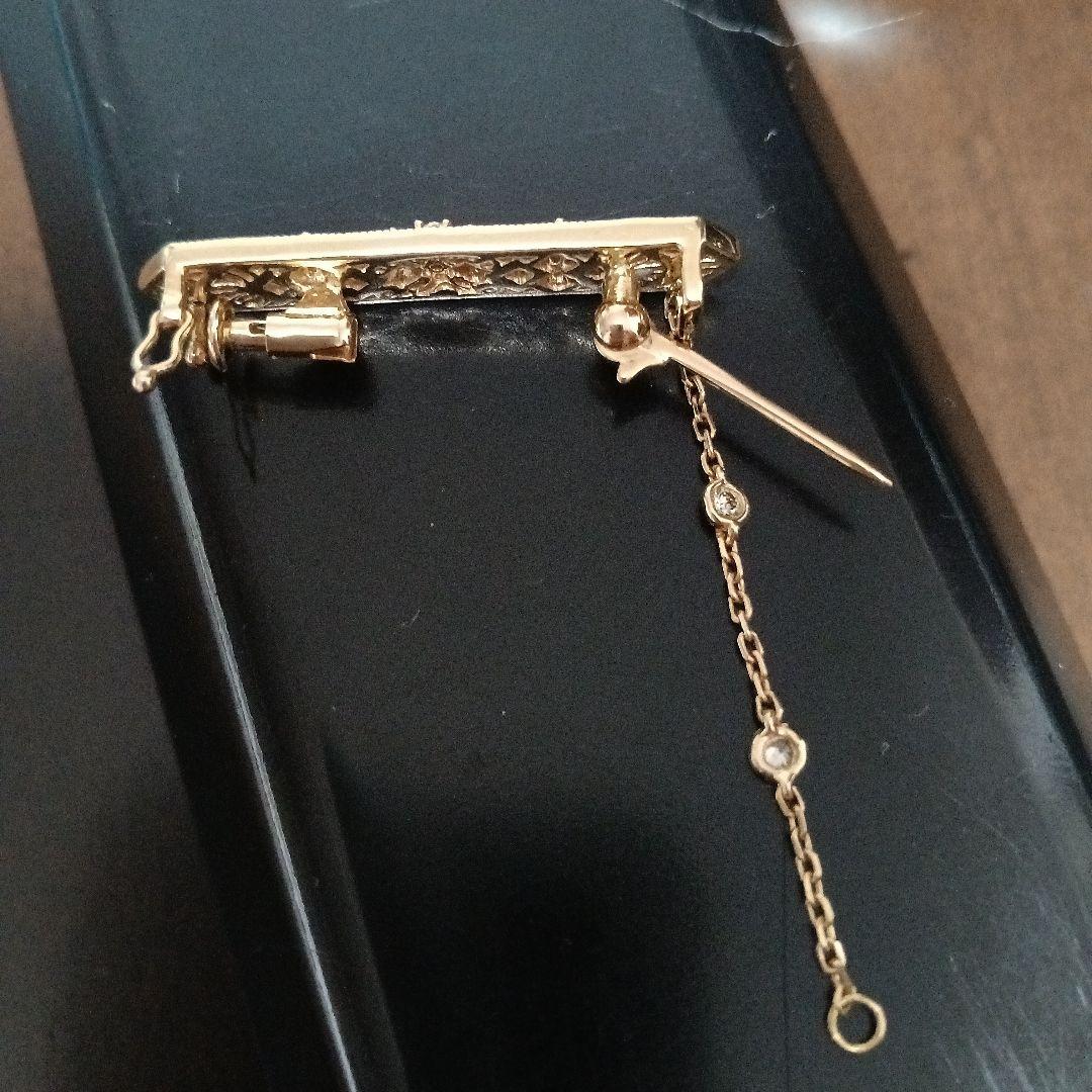 K18 18金　ブローチ ダイヤモンド0.31付き　3.4㌘