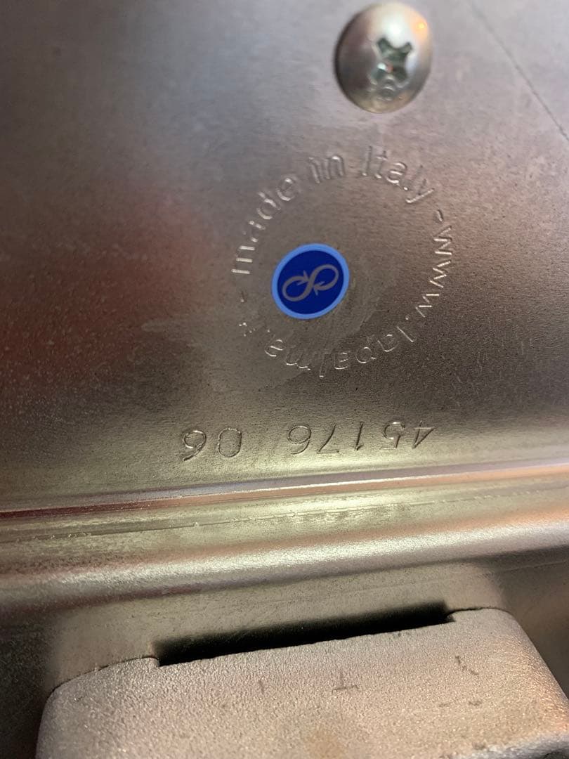 はるかしゃちょ〜　LEMスツール