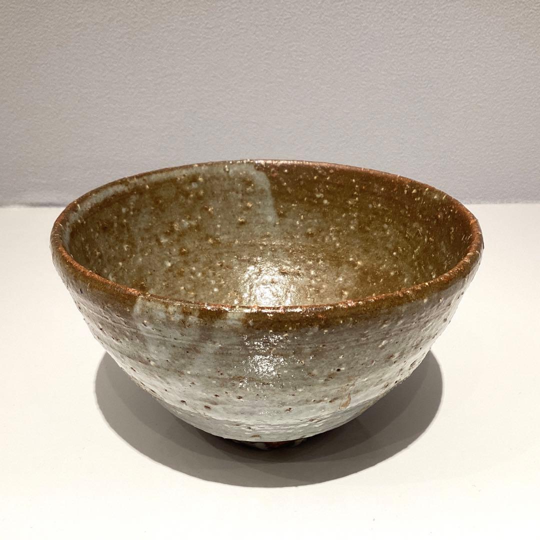 松林豊斎　梅華皮はぜ釉　朝日焼茶碗
