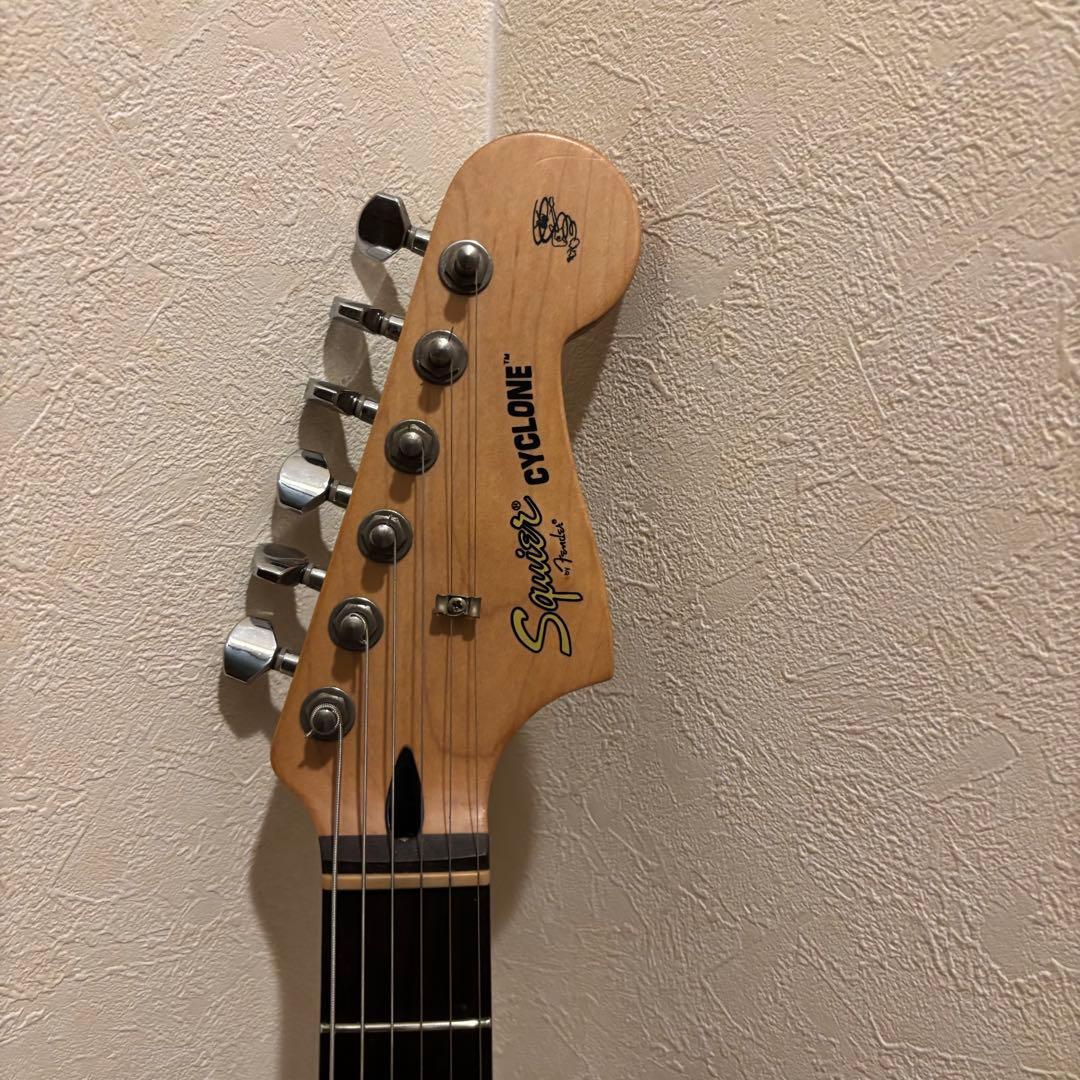 Squier by Fender Cyclone ミントグリーン