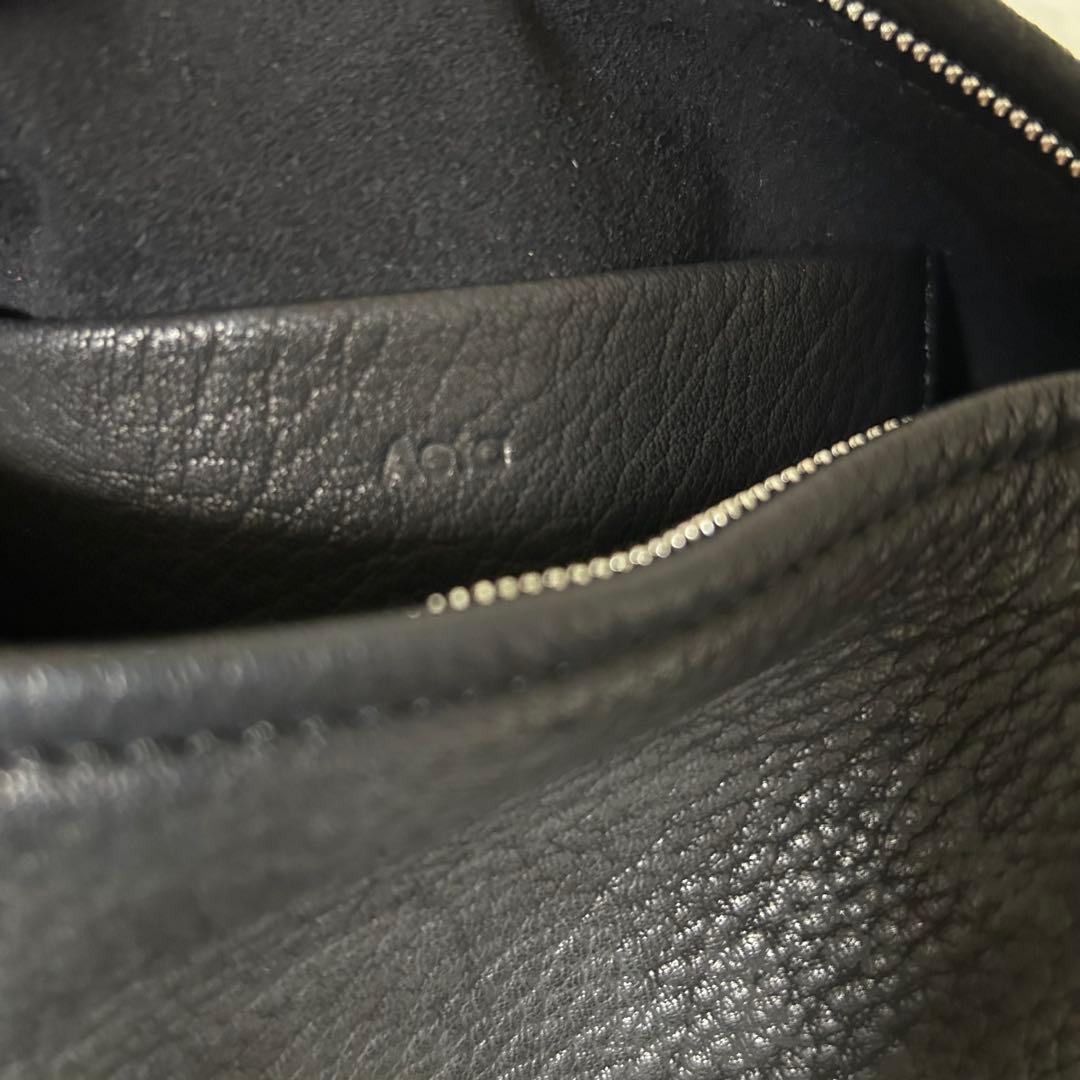 アエタ aeta CYLINDER SHOULDER ショルダーバック レザー