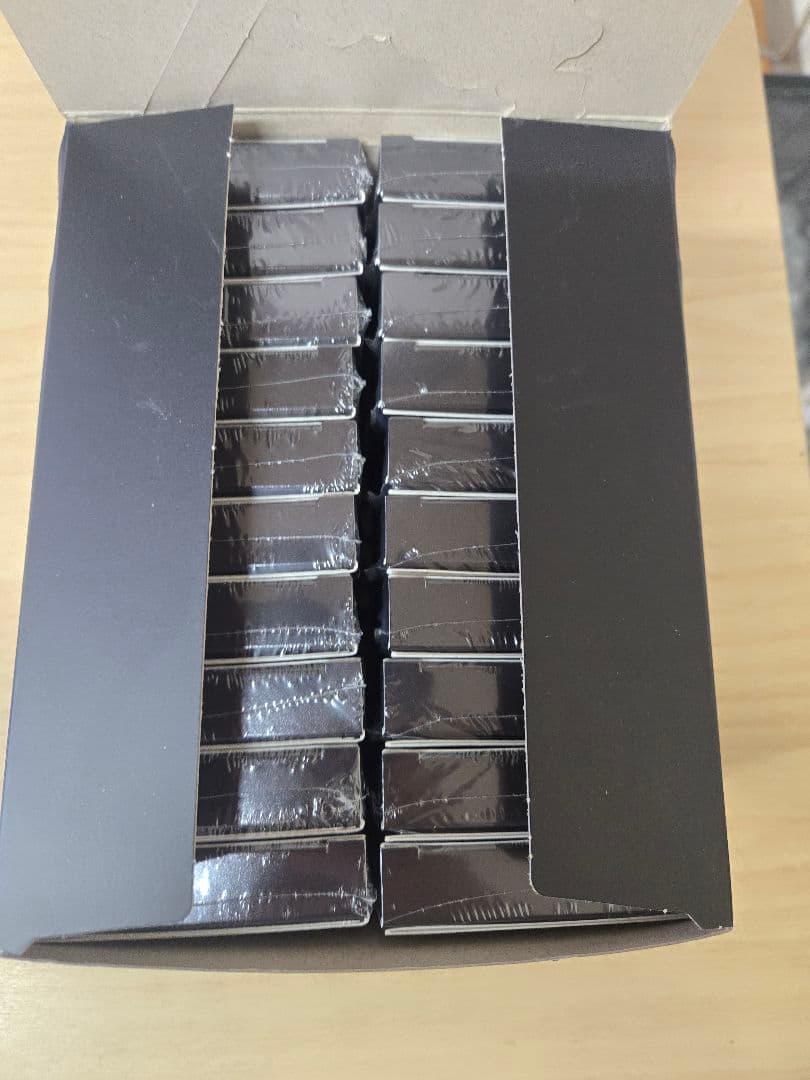 勝利の女神 NIKKE 隊員募集 チョコレート