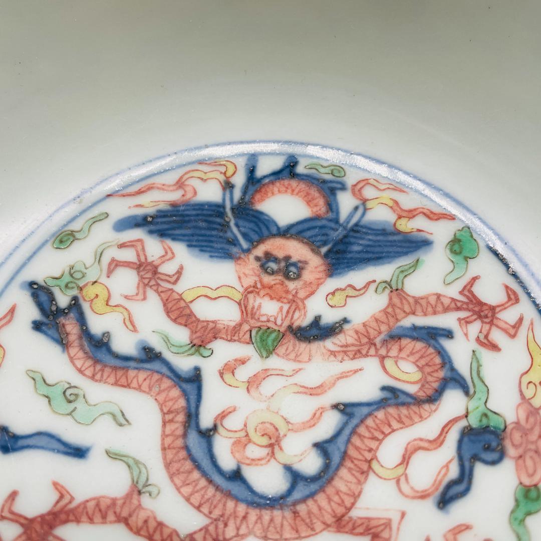 【明】陶磁器 五彩五爪龍文椀 官窯 銘 大明万暦年製 景徳鎮 中国美術 中国古玩