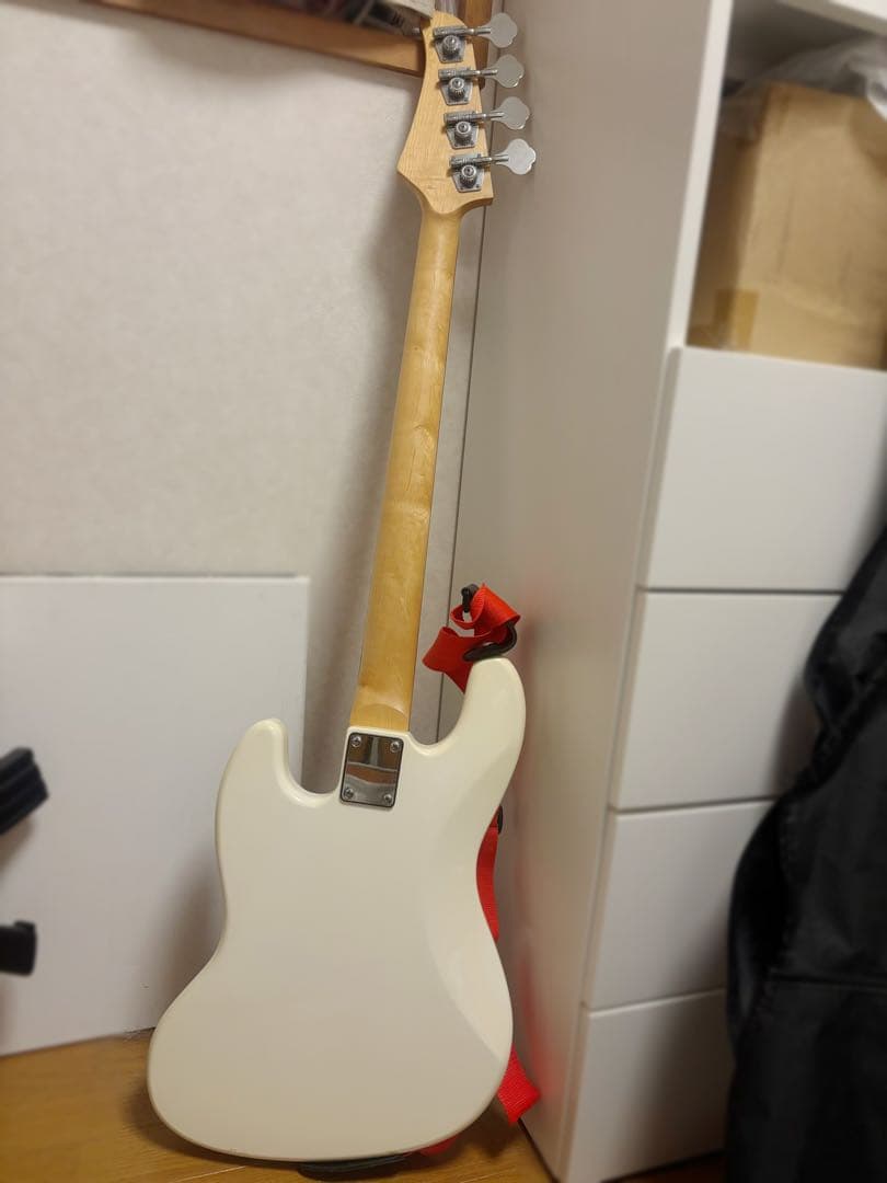 ベース 白（RDR reves deviennent realite）