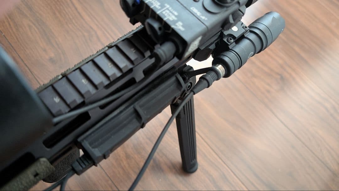 M4　カスタム スコープ無しで3万1500円まで値下げします