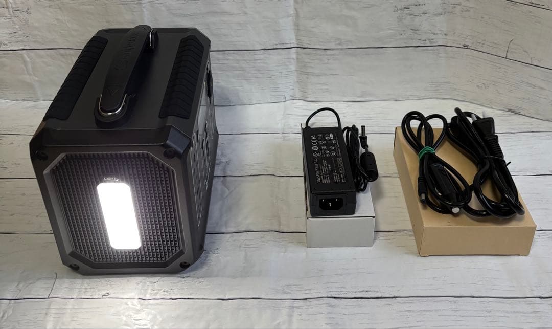 【美品NinjaBatt ポータブル電源】キャンプ・車中泊・防災に最適｜付属品