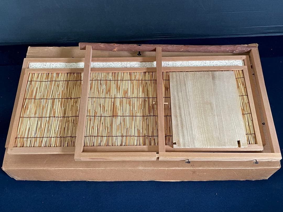 【美品】「祖」 有楽斎好 台目棚 自在棚 葦 棚 替え襖 組立 (1127⑤)