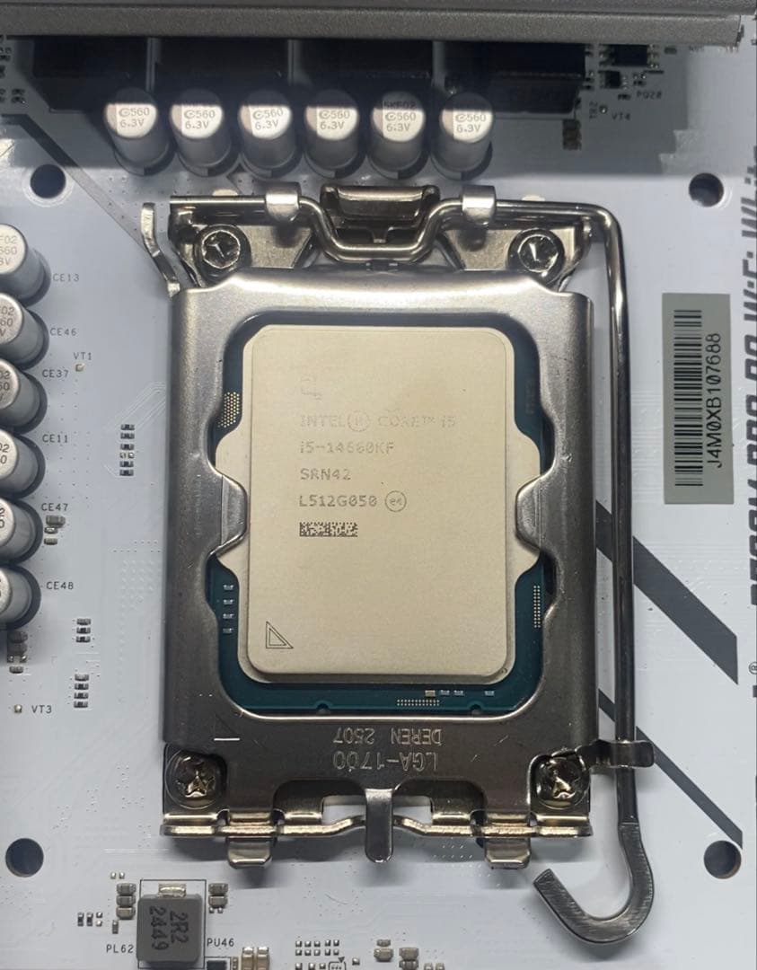 CPU Intel i5 14600kf + Asrock b760m pro rs