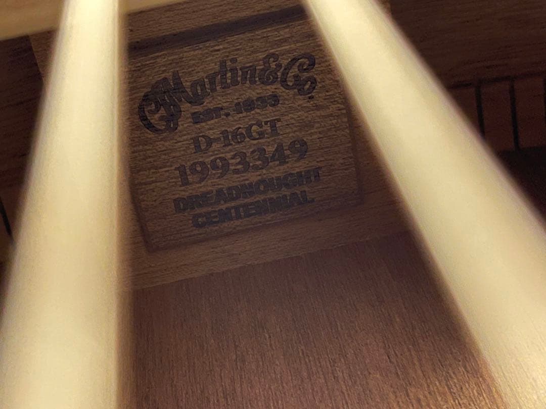 【ほぼ未使用】Martin マーチン　D-16GT 調整済み