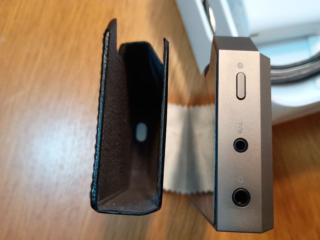 Astell&Kern ak240　　箱付きです