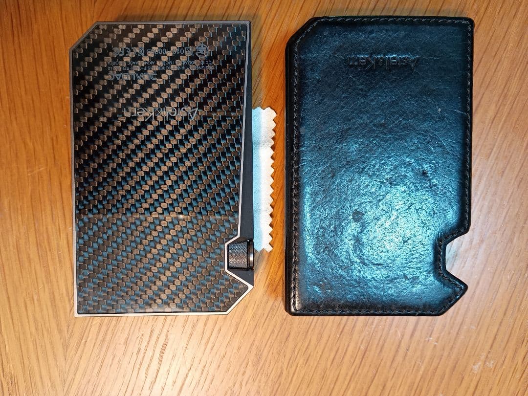 Astell&Kern ak240　　箱付きです