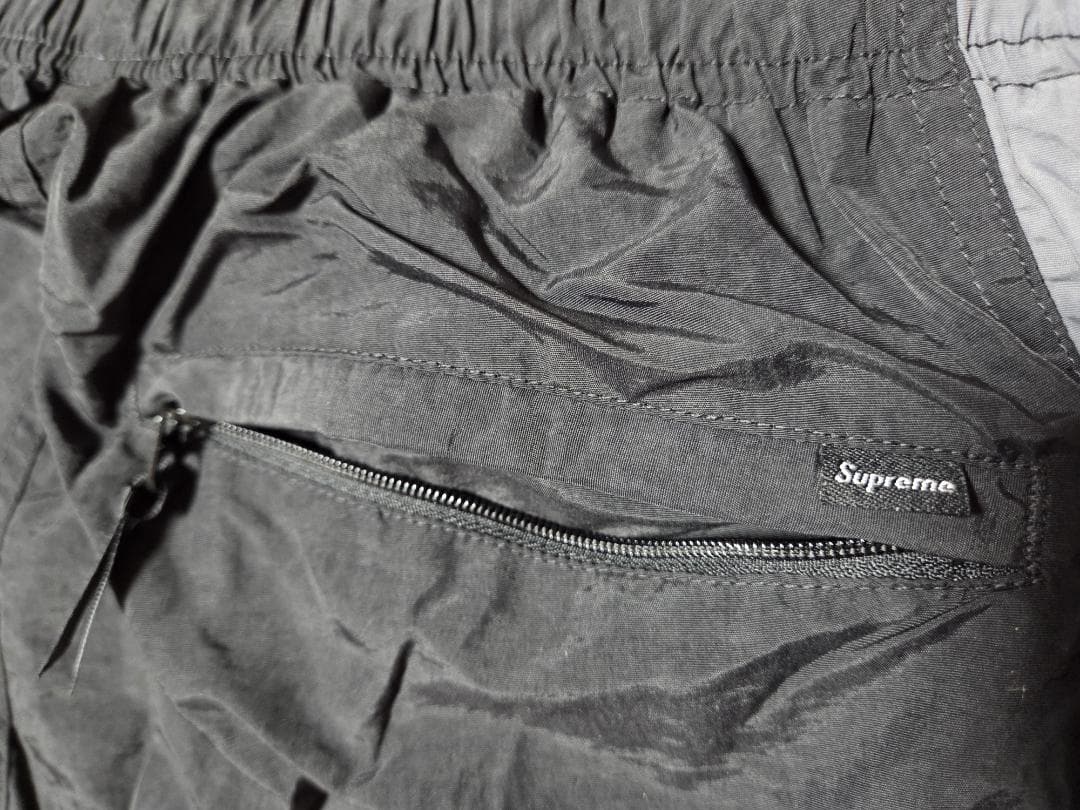★週末限定値引き価格★【中古】Supremeサイドロゴナイロンパンツ黒S