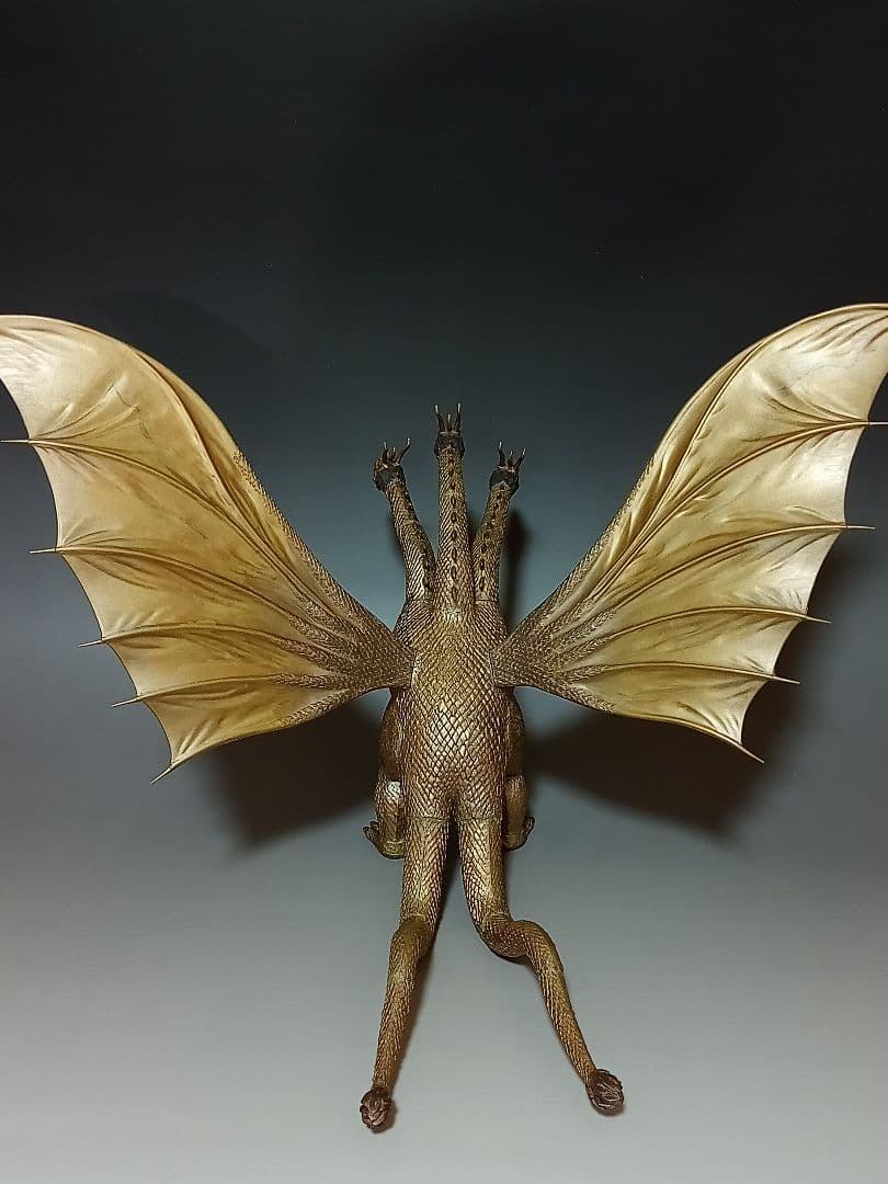 キングギドラ（昭和版）プラモデル　完成品