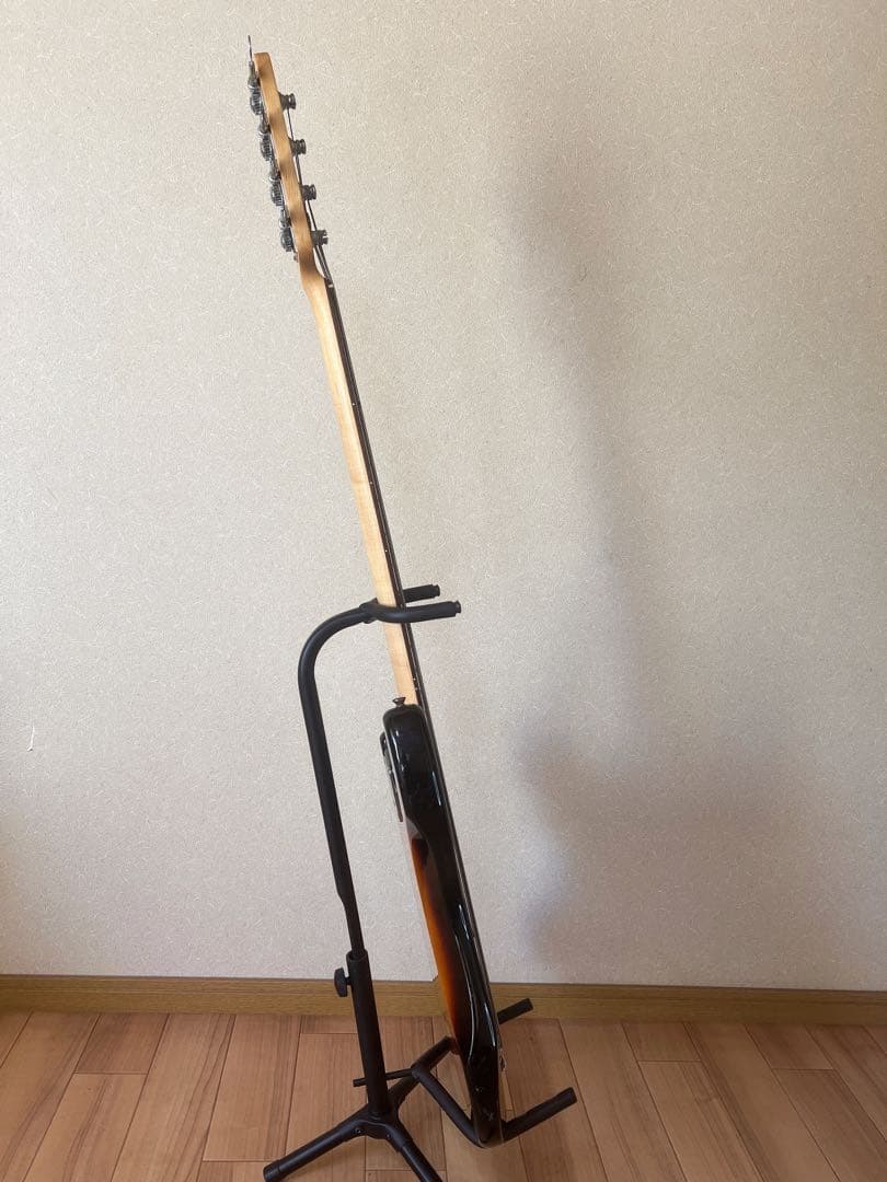 MAVIS　メイビス　ストラトキャスタータイプ　イシバシ楽器