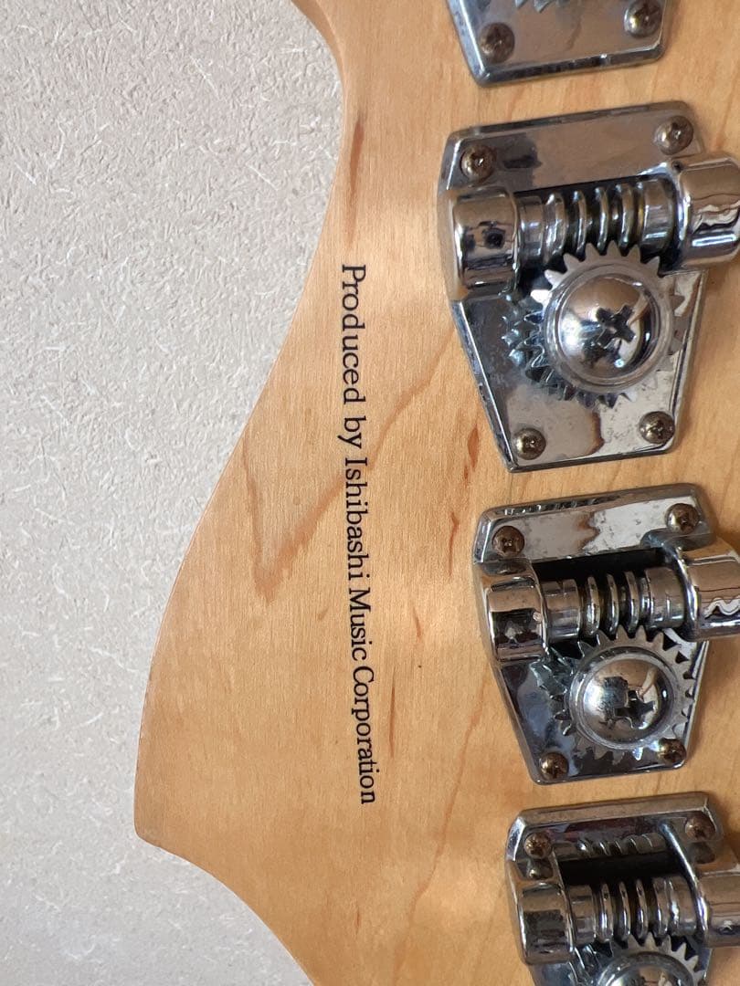 MAVIS　メイビス　ストラトキャスタータイプ　イシバシ楽器