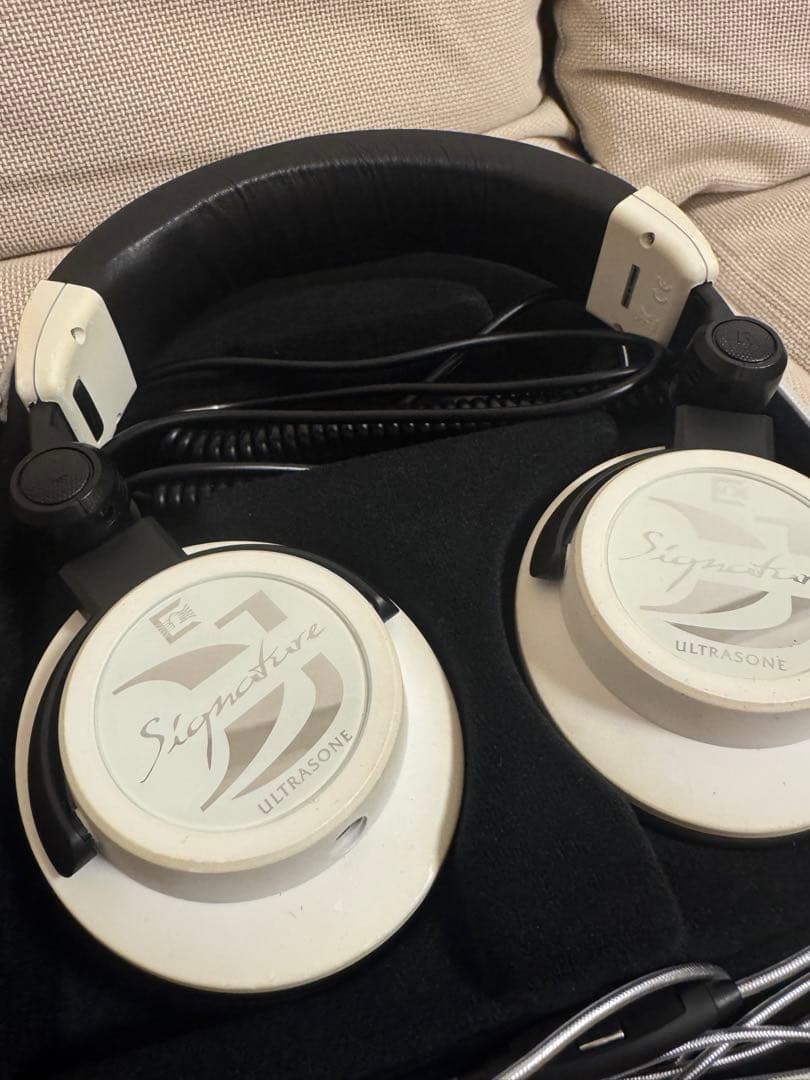 ULTRASONE Signature DJ 有線ヘッドホン