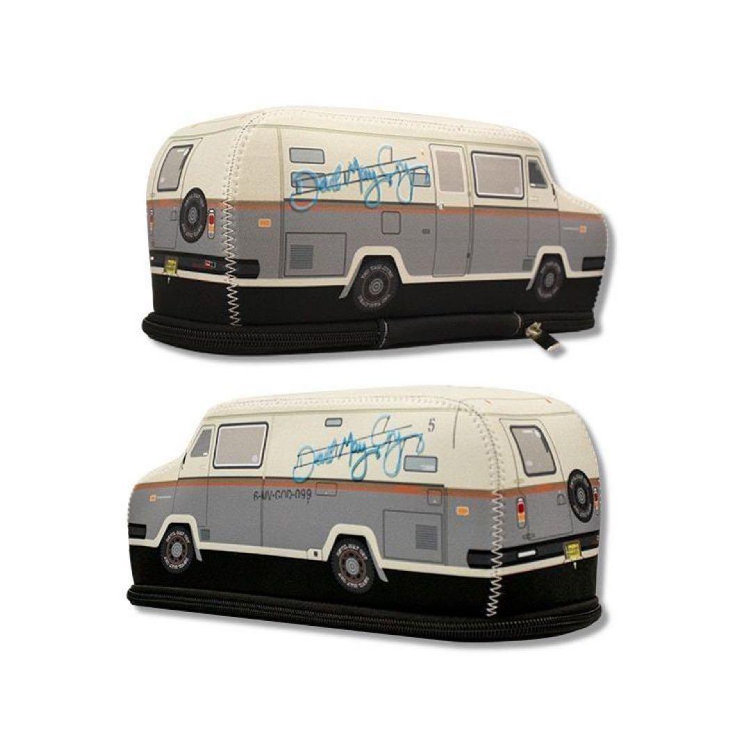 デビルメイクライ 5 カプコンストア　 DMCモーターホーム型ポーチ