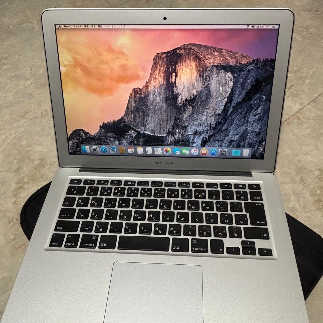 Apple MacBook Air 13インチ Early 2015 /動作良好