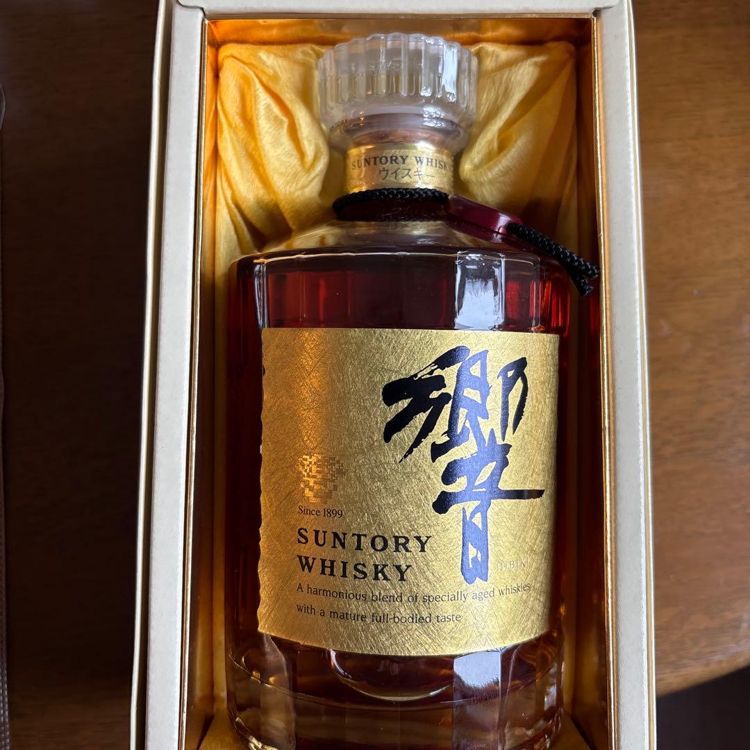 希少品 サントリーウィスキー響HIBIKI ゴールドラベル750ml SHT01