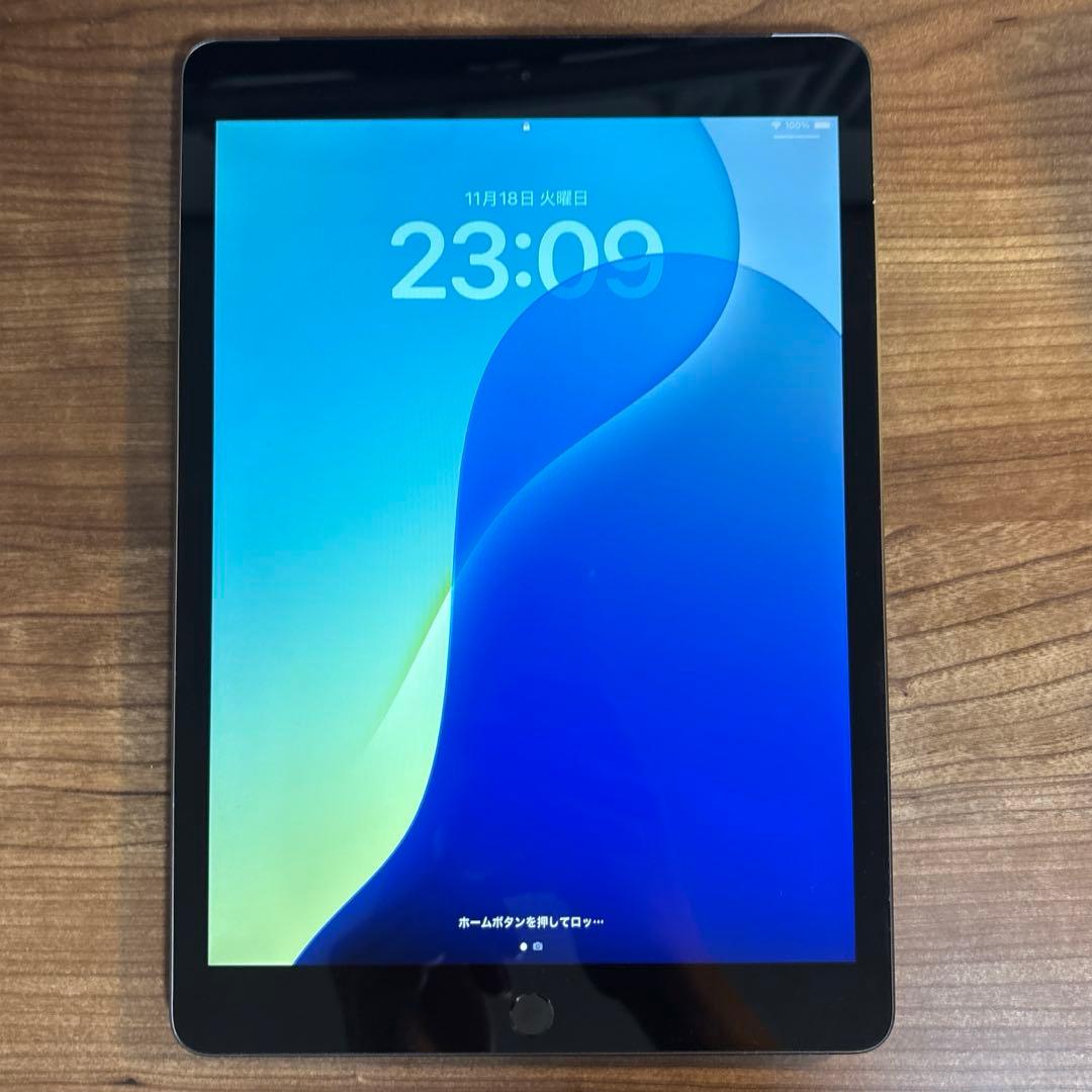 Apple iPad 第8世代10.2インチ スペースグレー 本体 元デモ機