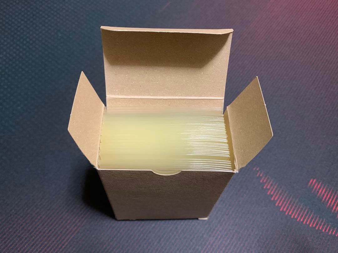 フォーラムスリーブ クリア 絶版 未使用135枚＋使用済み8枚 計143枚