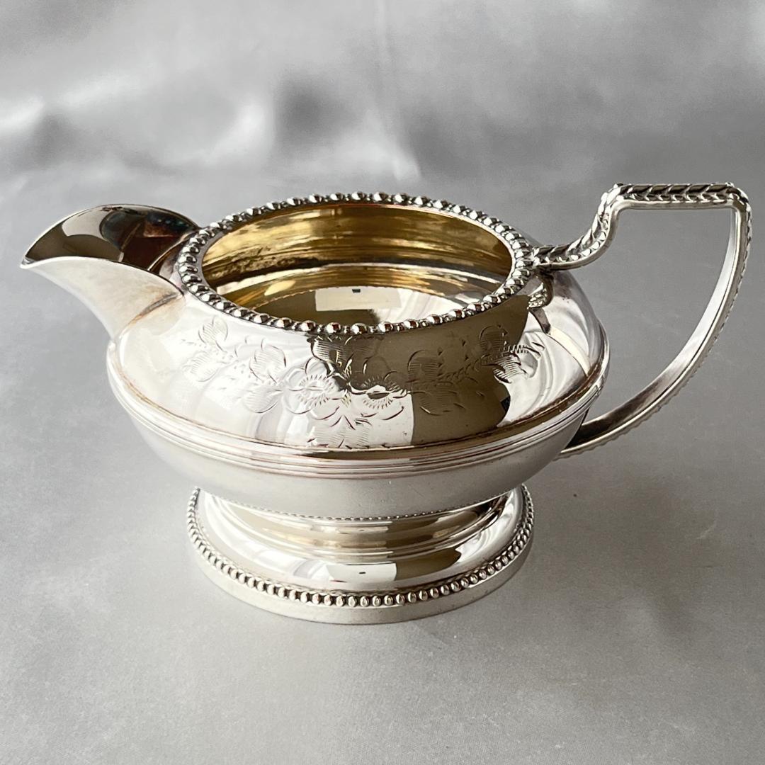 【英国】 パールとエングレイブのティーセット 3点 ティーポット