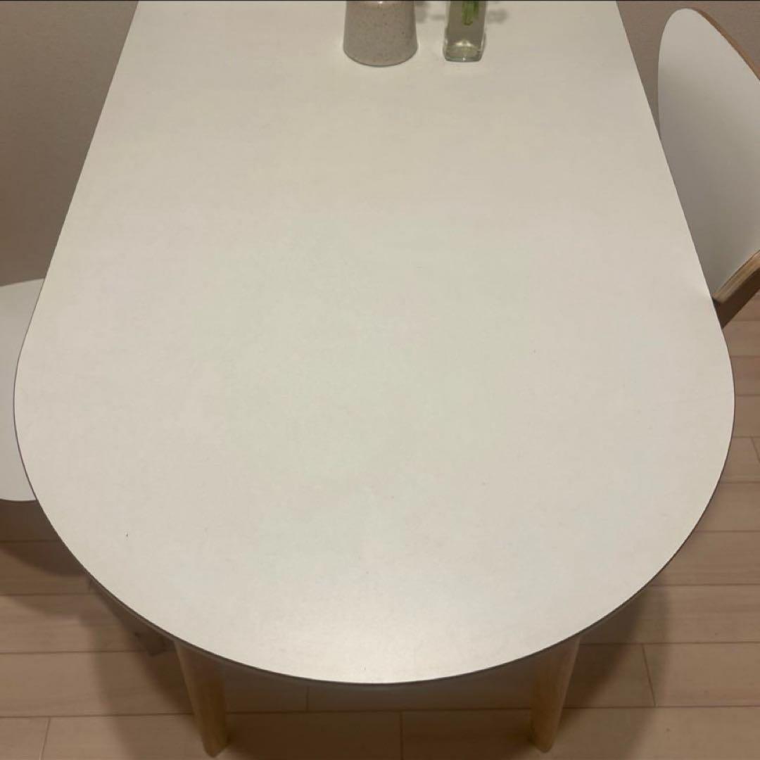ココさん専用ホワイト楕円形ダイニングテーブルセット
