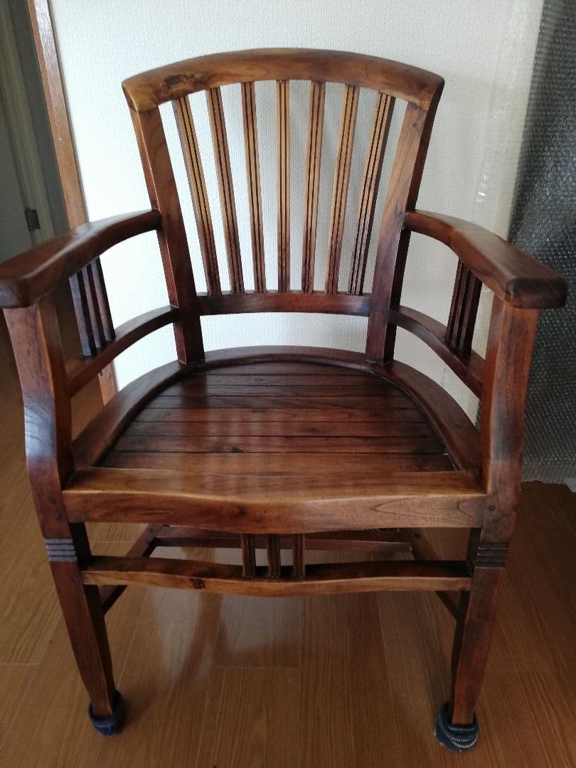 高級バリの肘掛け椅子