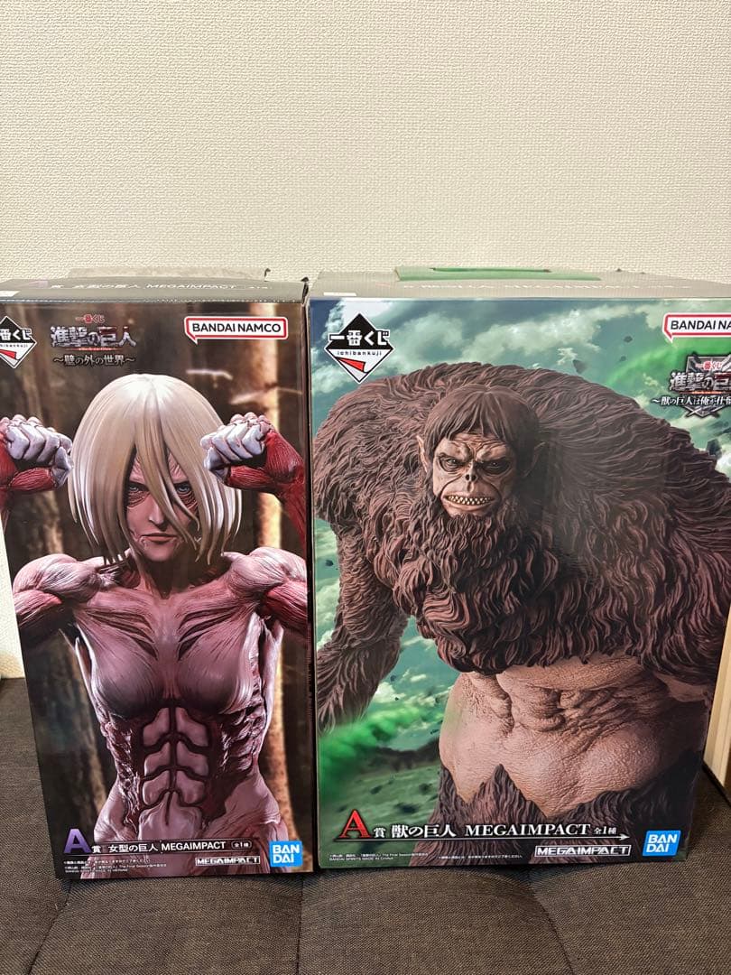 進撃の巨人　一番くじ　A賞　女型の巨人　獣の巨人