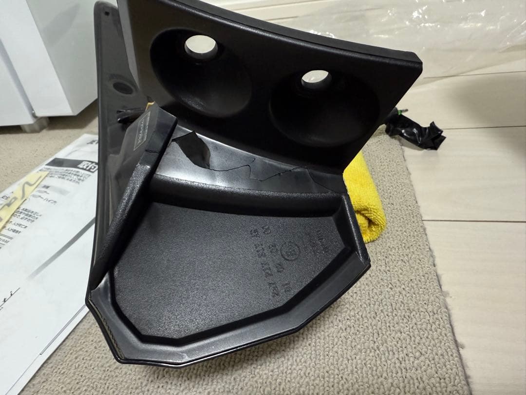 TOYOTA 60系HARRIERヴァレンティLEDテールランプ(限定色)