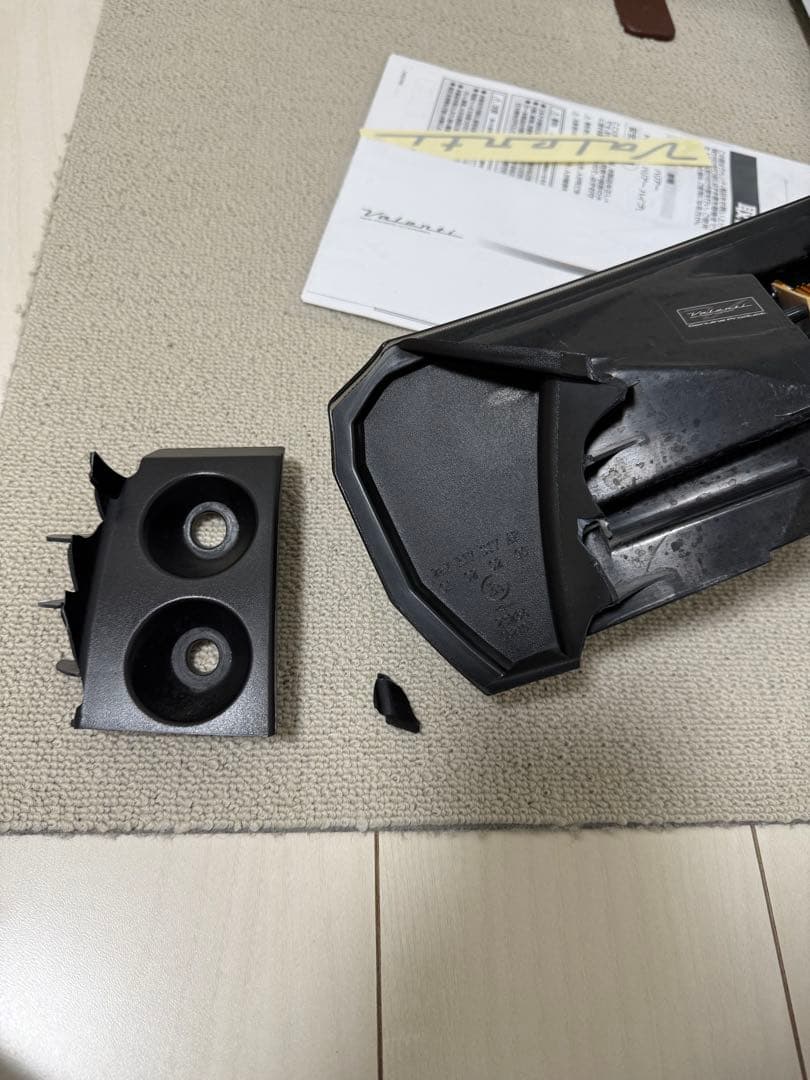 TOYOTA 60系HARRIERヴァレンティLEDテールランプ(限定色)