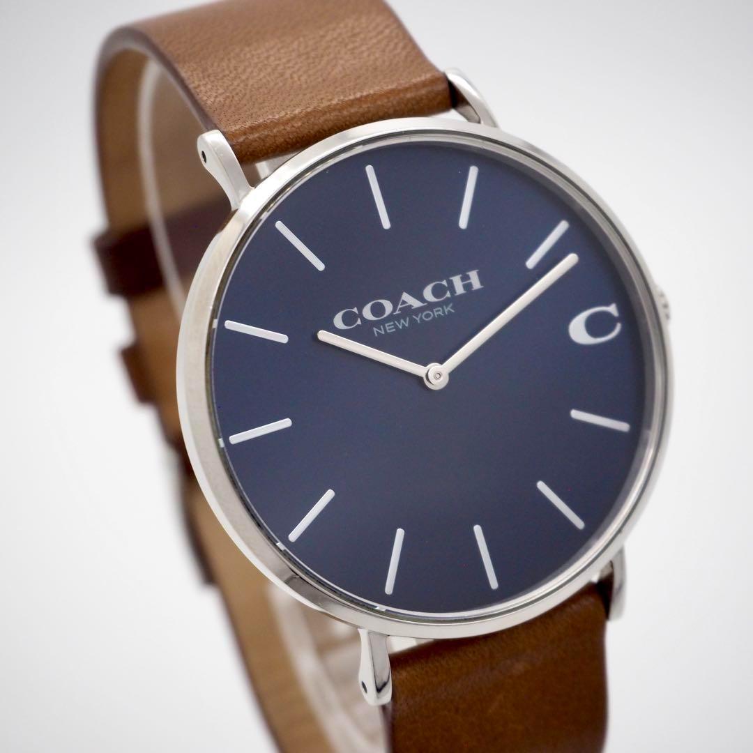 713【美品】COACH　メンズ　時計　ネイビー　ブルー　箱付き　ブラウン