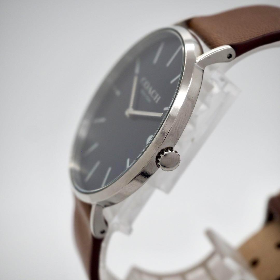 713【美品】COACH　メンズ　時計　ネイビー　ブルー　箱付き　ブラウン