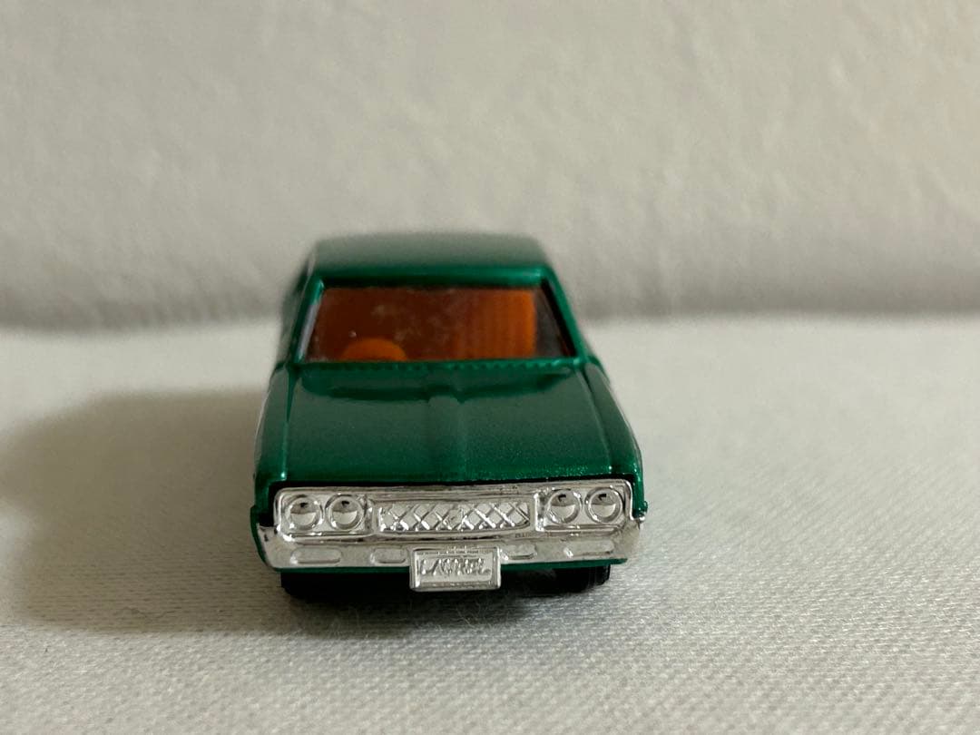 トミカ 日本製 黒箱 小田急特注 74-1-5 ニッサン ローレル2000SGX