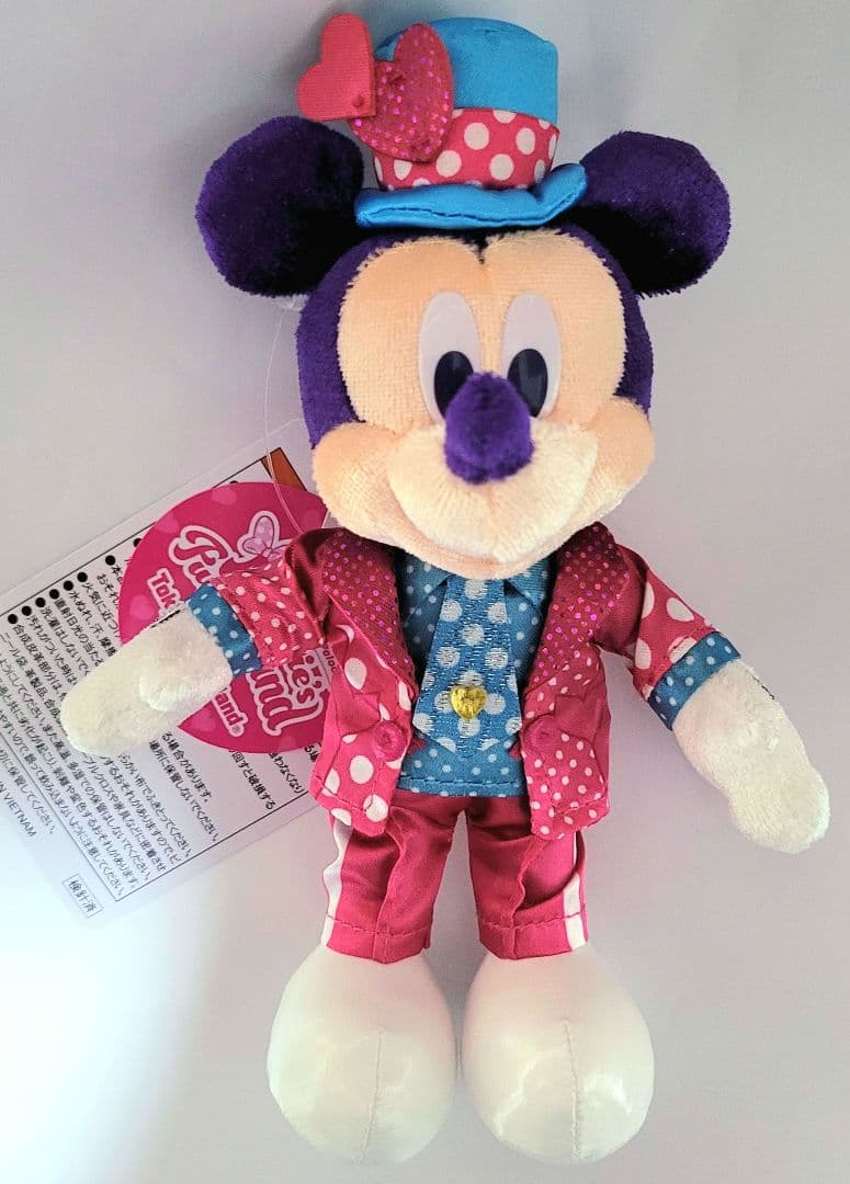 ミッキー　ミニー　プルート　ぬいぐるみバッジ　ミニーのファンダーランド