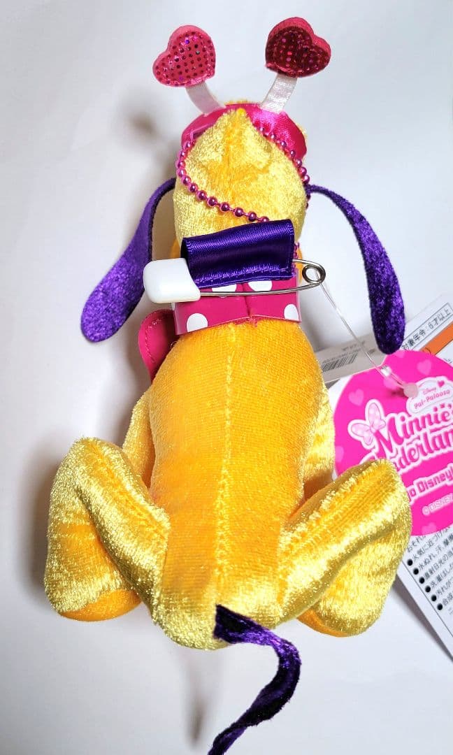 ミッキー　ミニー　プルート　ぬいぐるみバッジ　ミニーのファンダーランド