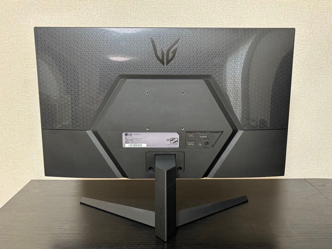 LG ゲーミングモニター 本体　型番 27GQ50F-B
