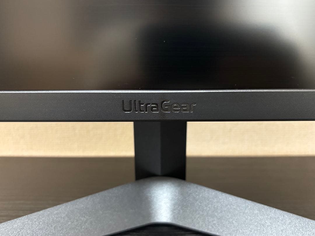 LG ゲーミングモニター 本体　型番 27GQ50F-B